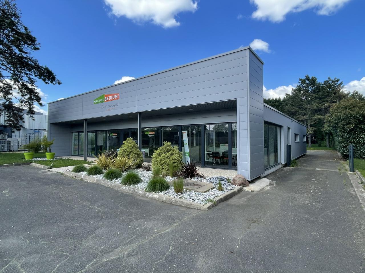 Bureau Tours 301m² Location bureau Tours Indre-et-Loire OLBUR2532086 1